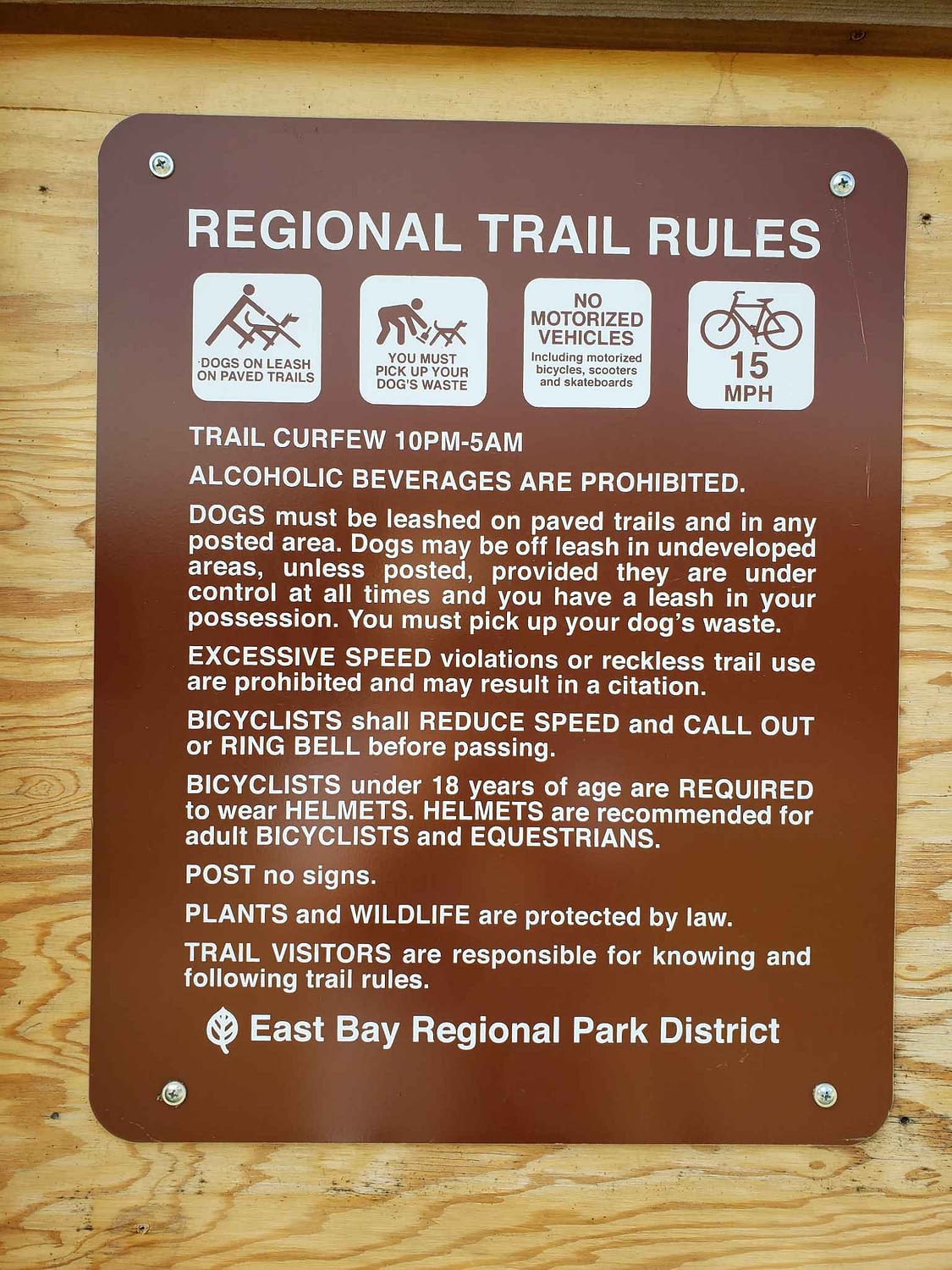 Pleasanton Ridge Regional Park rules - dog friendly hikes